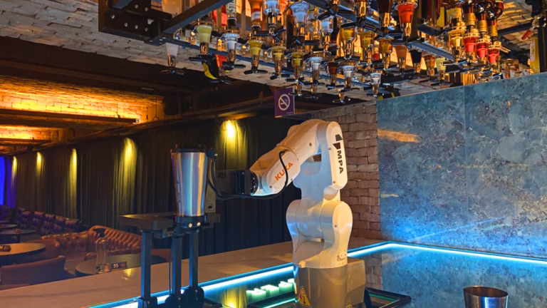 CASE MPA AUTOMAÇÃO ROBÔ BARMAN